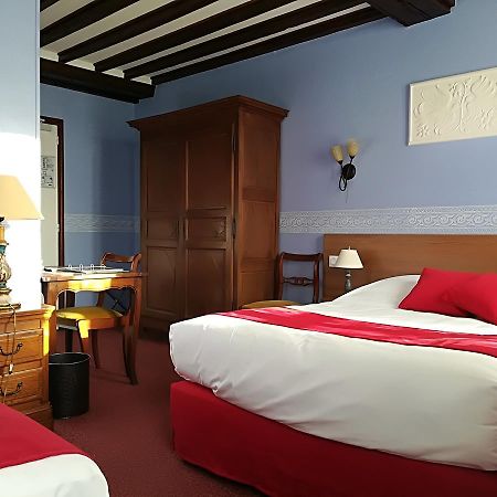 Hostellerie Saint Martin- Logis Hotel Et Restaurant Creully sur Seulles Exterior foto