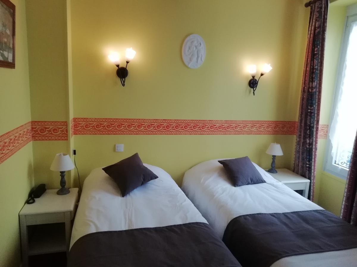 Hostellerie Saint Martin- Logis Hotel Et Restaurant Creully sur Seulles Exterior foto